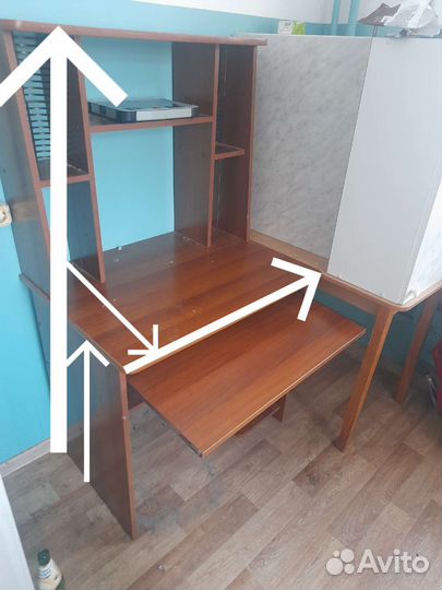 Компьютерный стол