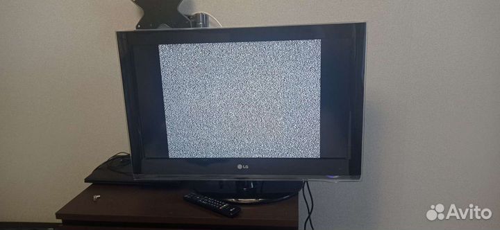 Телевизор LG 32LH4000