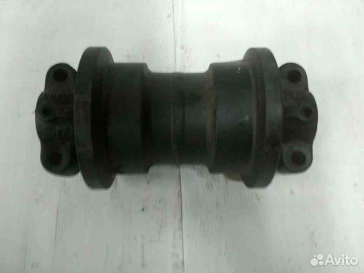 Каток опорный 20Y-30-00016 PC200-7