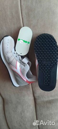 Новые Кроссовки детские 31 Diadora