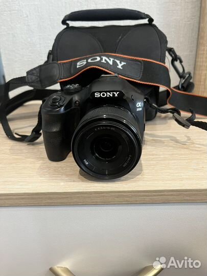Зеркальный фотоаппарат Sony Alpha ilce-3500