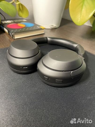 Наушники Sony WH-1000XM4