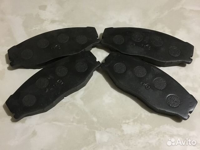 Колодки тормозные дисковые передние Toyota