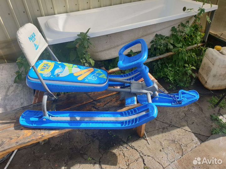 Детский снегокат бу