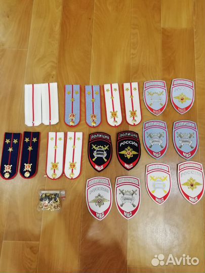 Погоны и шевроны полиция