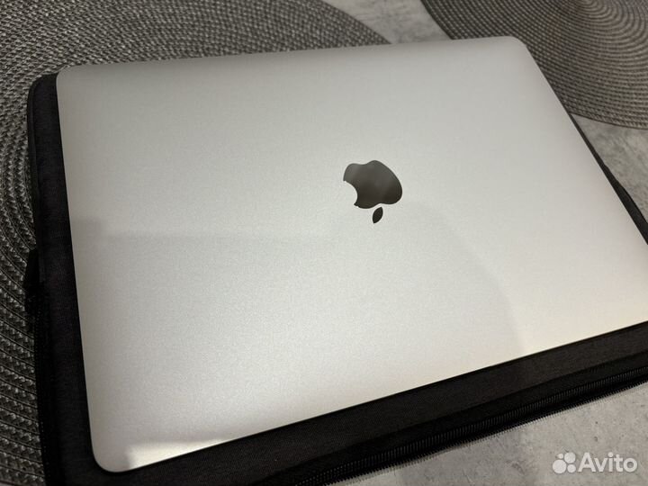 Apple macbook air 13 2020 m1 8gb 256