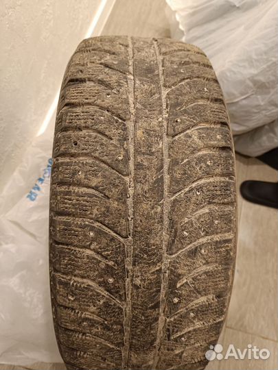 Bridgestone Ice Cruiser 7000 225/60 R17 103T