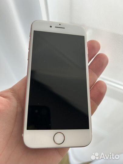 iPhone 7, 32 ГБ