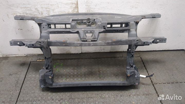 Рамка передняя Volkswagen Touran, 2004