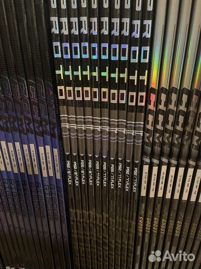 Топовая хоккейная клюшка Bauer Proto R