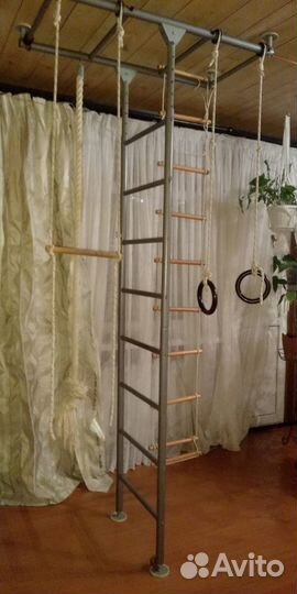 Шведская стенка. спортивный уголок