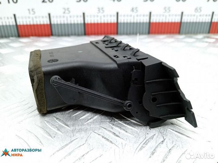 Дефлектор обдува салона BMW 3 E90/E91/E92/E93 2007