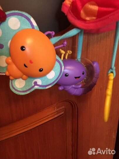 Игрушка-прорезыватель яблоко от FisherPrice