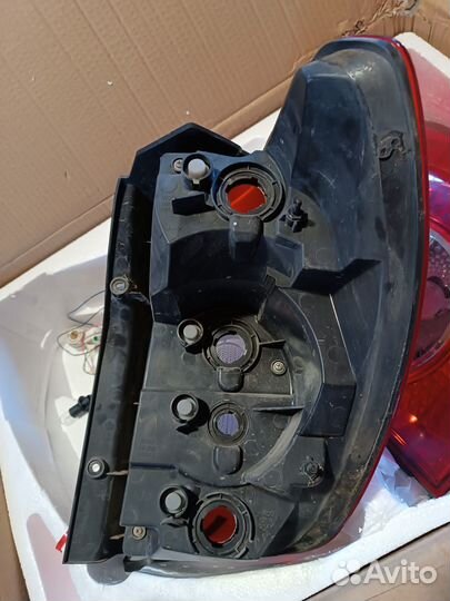 Задний фонарь Каптива С100 в хорошем состоянии