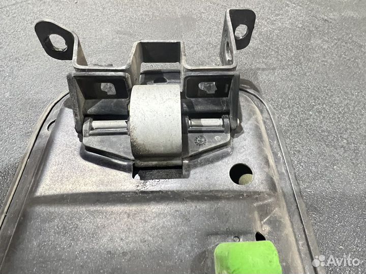 Лючок бензобака с креплением BMW X5 E53