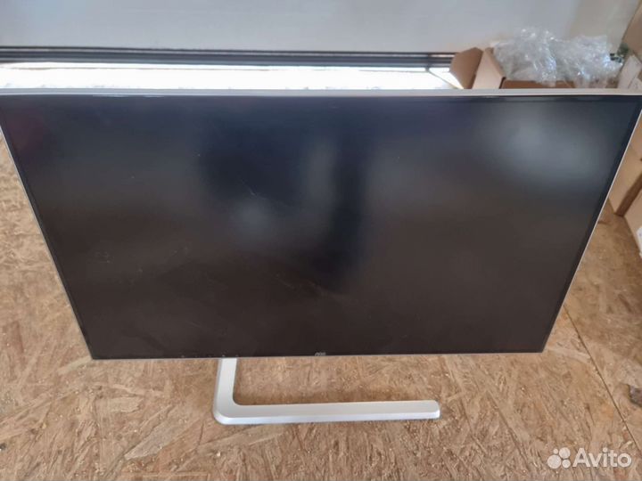 Монитор AOC Q2781PQ разбита матрица