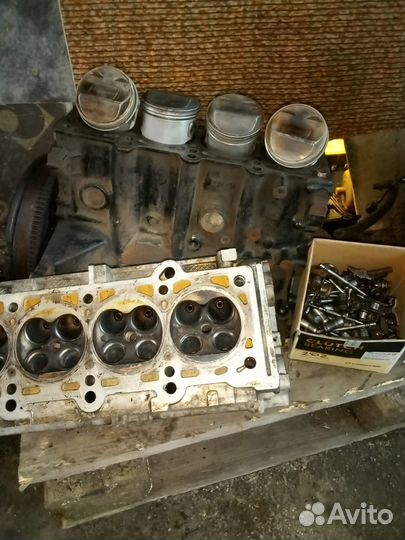 Продам двигатель Крайслер Dons 2.4