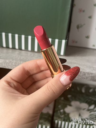 Помада lancome 08