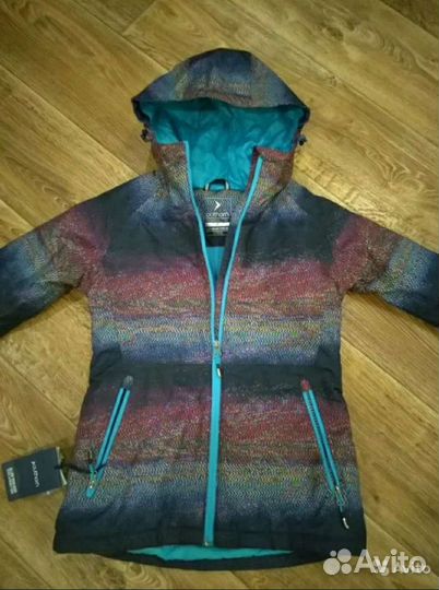 Горнолыжная куртка женская