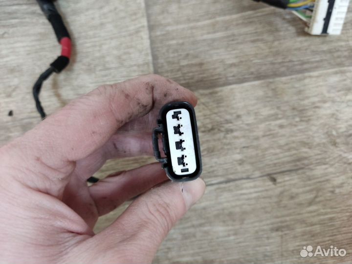 Проводка двери передняя левая Ceed JD 2012-2017