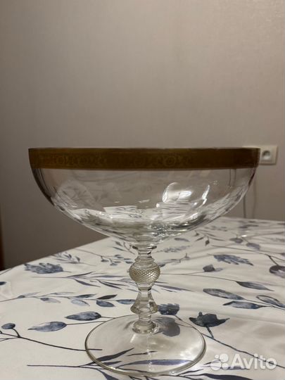 Конфетница на ножке хрусталь