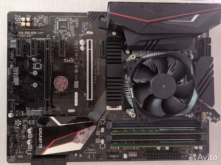 Материнская плата 1151v2 с процессором и памятью