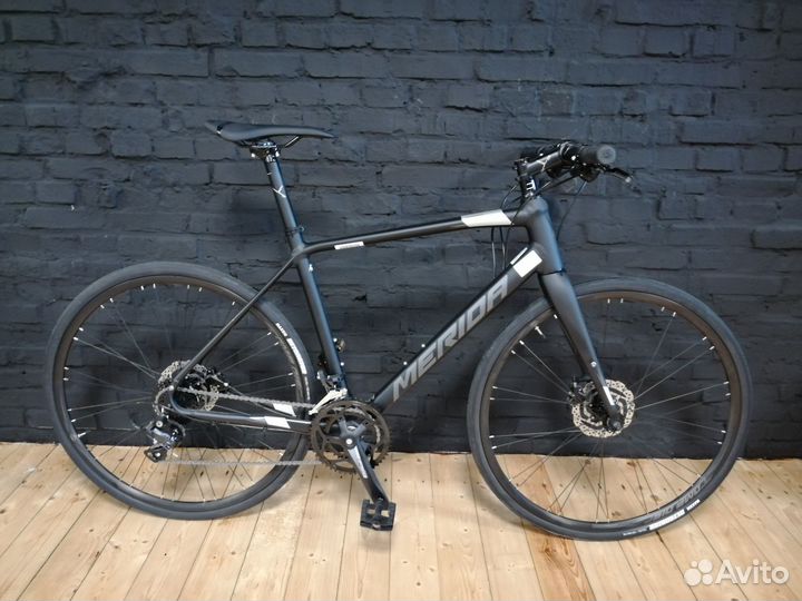 Велосипед Merida Speeder 200