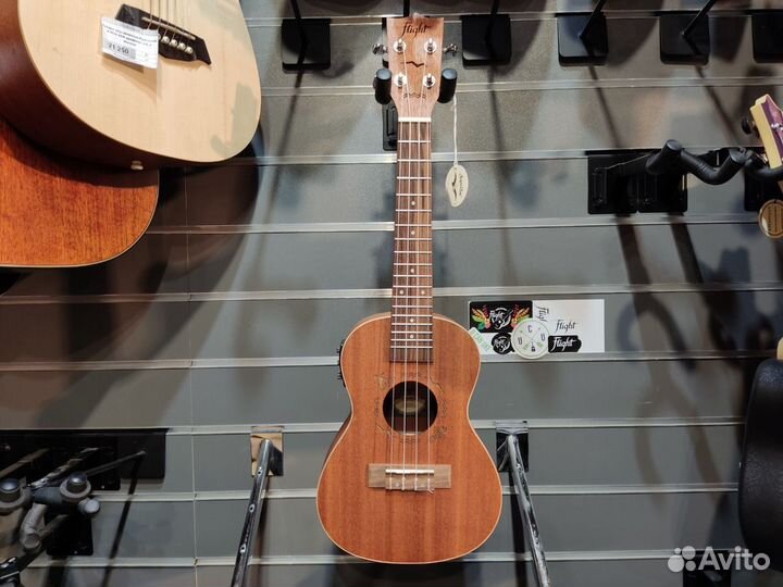 Укулеле Flight DUC323 EQ MAH