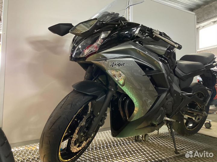 Kawasaki Ninja EX400E рест2014 б/п по РФ из Японии