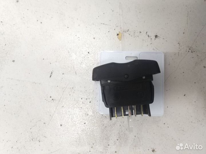 Renault Logan l (2004-2015)кнопка стеклоподъемника