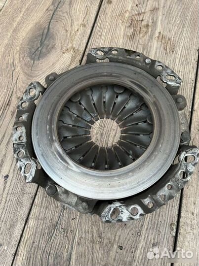 Корзина сцепления Renault Megan 2 1.6