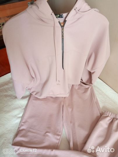 Спортивный костюм женский р 46-48