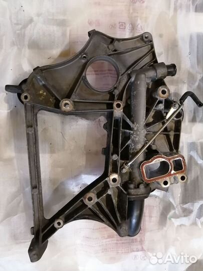 Передняя Крышка Двигателя Спринтер 906 ом 651