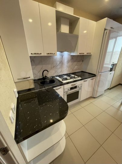 2-к. квартира, 50,5 м², 9/10 эт.