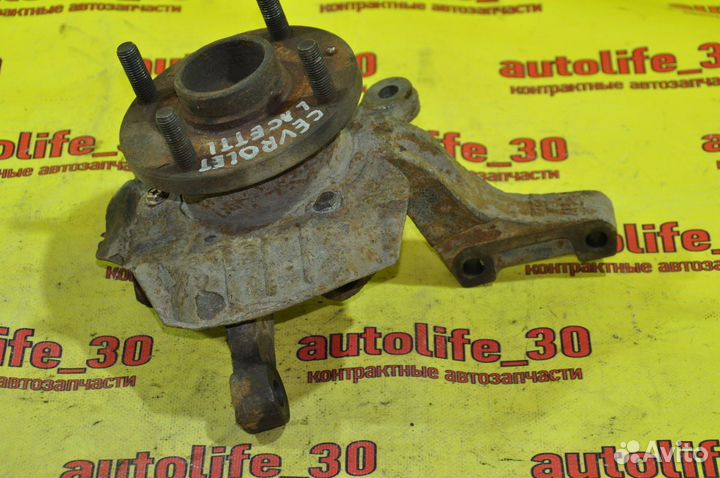 Поворотный кулак передний левый Chevrolet Lacetti