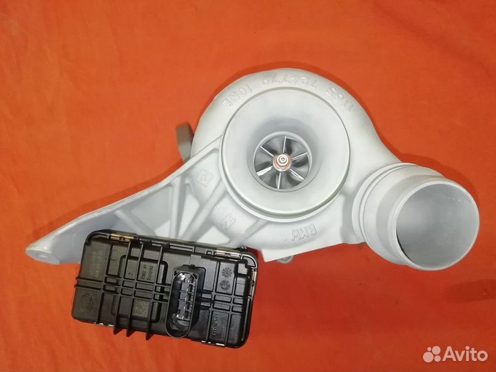 Турбина BMW 2.0 N47, 49335-00620