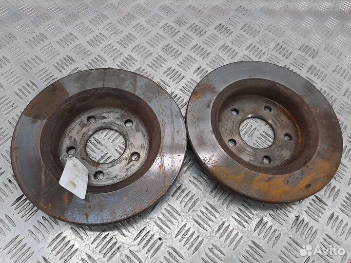 Диск тормозной задний для Ford C-MAX 1 1748745