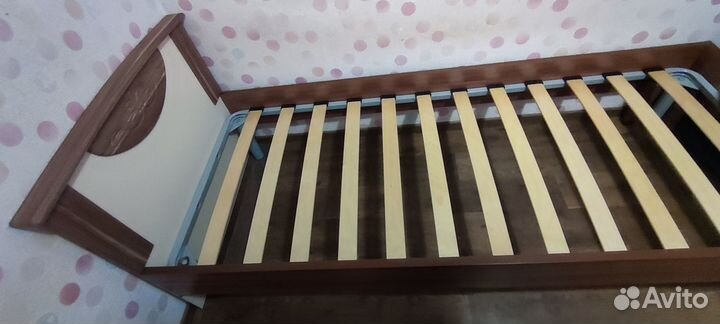 Кровать 2000800с матрасом