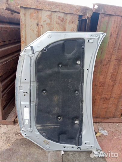 Капот Toyota Premio ZZT245