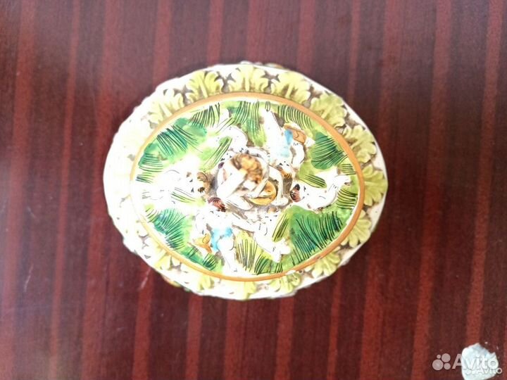 Сахарница фарфоровая Каподимонте Италия