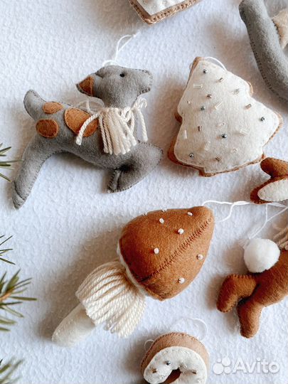 Елочные игрушки