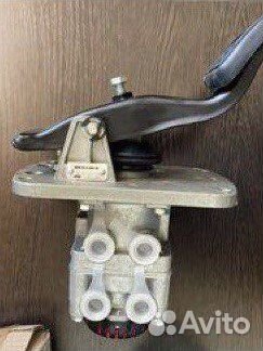 Кран тормозной камаз 6520/65115