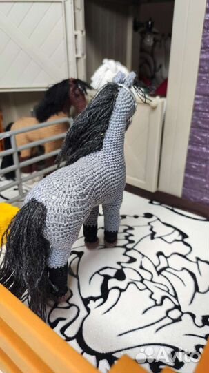 Вязанные лошадки