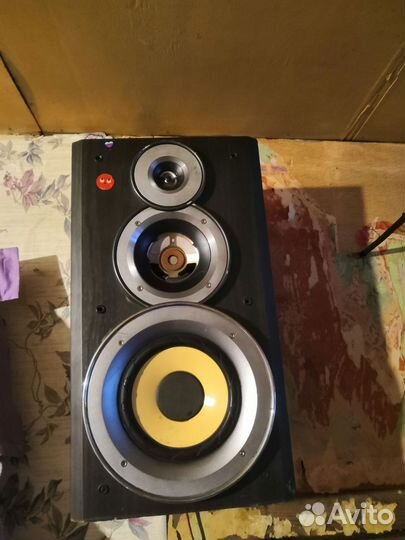 Музыкальный центр