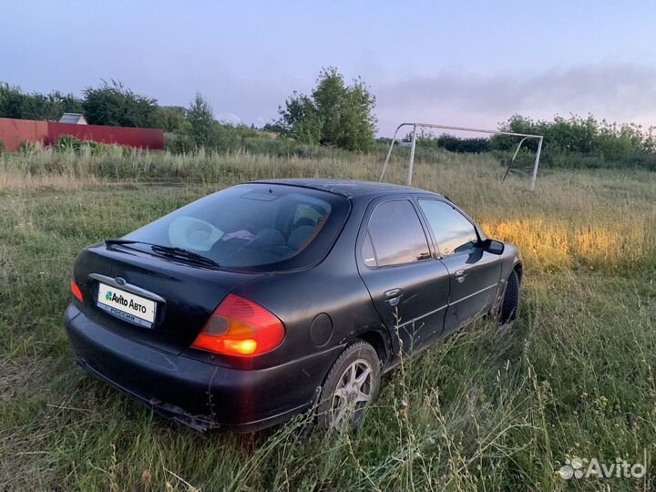 Ford Mondeo 1.8 МТ, 1997, 308 000 км