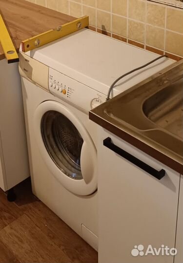 Стиральная машина Zanussi 3.5 кг