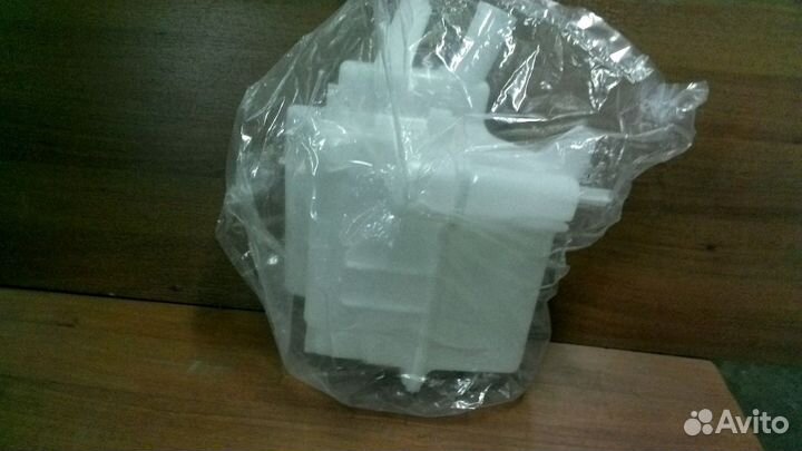 Бачок омывателя nissan Teana J32 28910JN10A