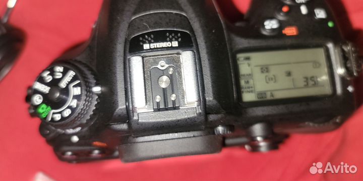 Зеркальный фотоаппарат nikon D7100