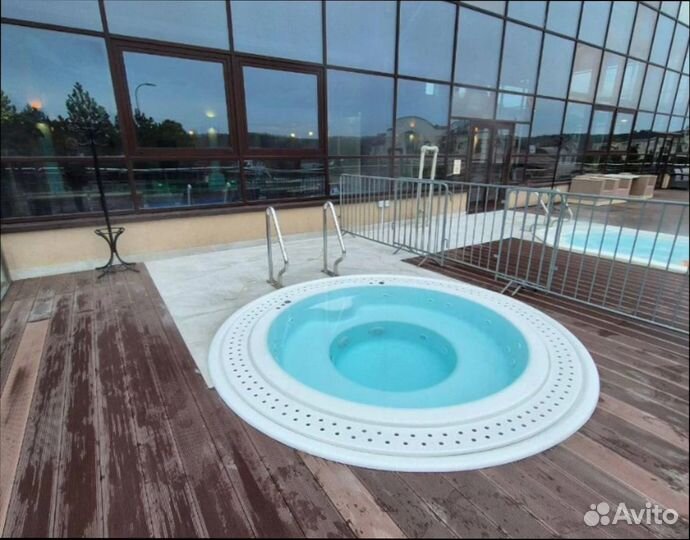 Композитный бассейн Спа переливной premium