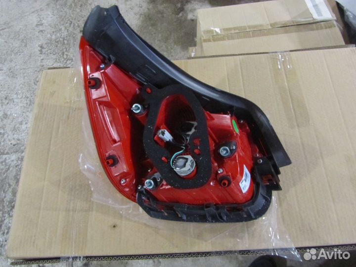 Фонарь правый Chevrolet Malibu